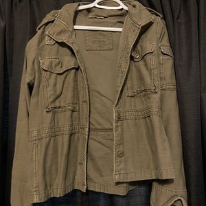 American eagle army green jacket.